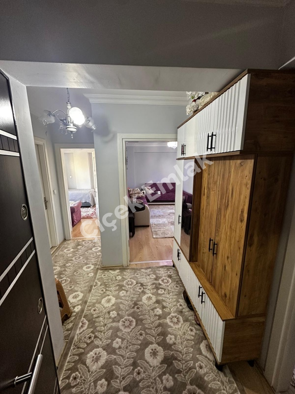 Çırçır Metro'ya 5 Dk Düzlükte 3+1 Satılık Dubleks