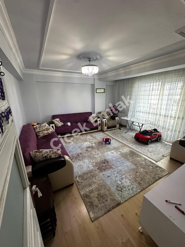 Çırçır Metro'ya 5 Dk Düzlükte 3+1 Satılık Dubleks