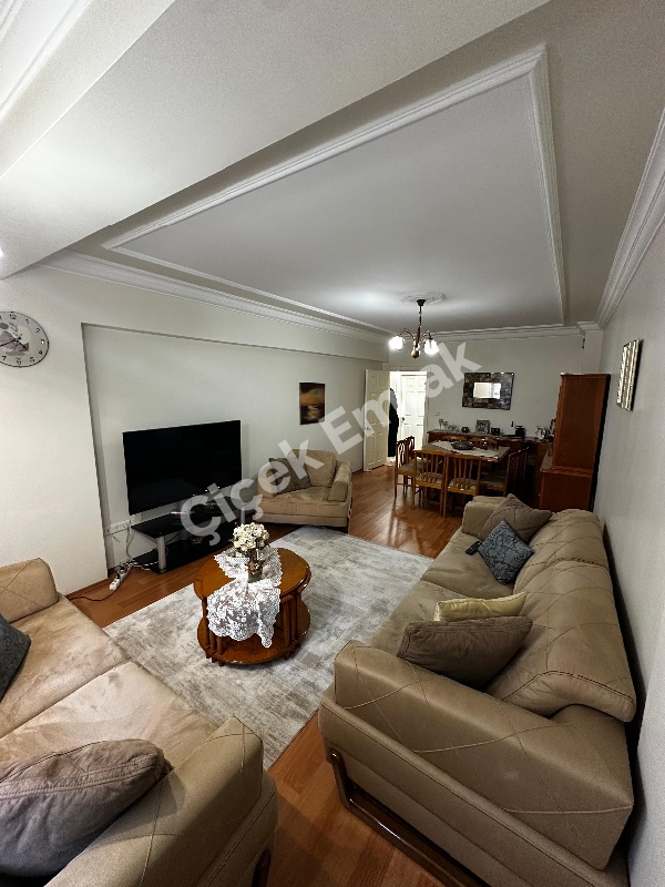 Alibey Hospital'e Yakın Konumu Süper 3+1 Asansörlü Satılık Daire