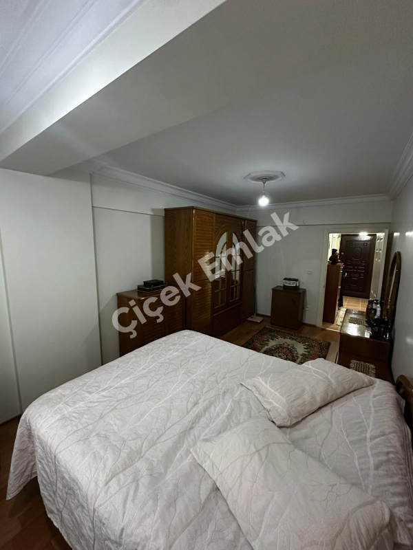 Alibey Hospital'e Yakın Konumu Süper 3+1 Asansörlü Satılık Daire