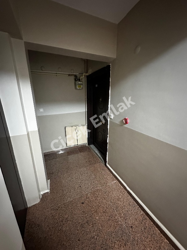 Alibey Hospital'e Yakın Konumu Süper 3+1 Asansörlü Satılık Daire