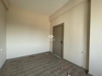 ALYANS'TAN TEK BLOK SİTE İÇİ FULL SOSYAL ALANLI JENERATÖRLÜ 1+1