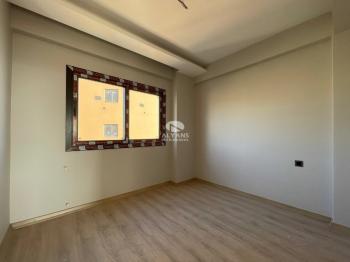 ALYANS'TAN ERDEMLİ'DE YATIRIM DEĞERİ YÜKSEK OTURUMA HAZIR 1+1