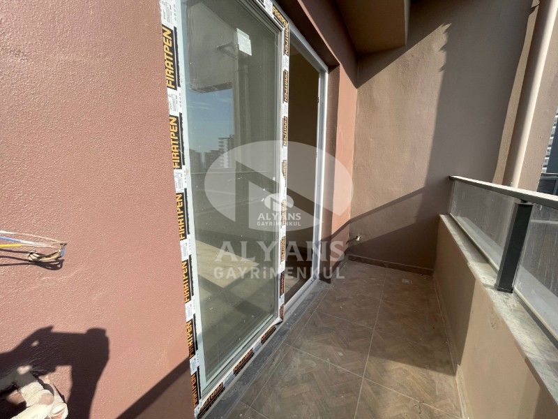 ALYANS'TAN TEK BLOK SİTE İÇİ FULL SOSYAL ALANLI JENERATÖRLÜ 1+1