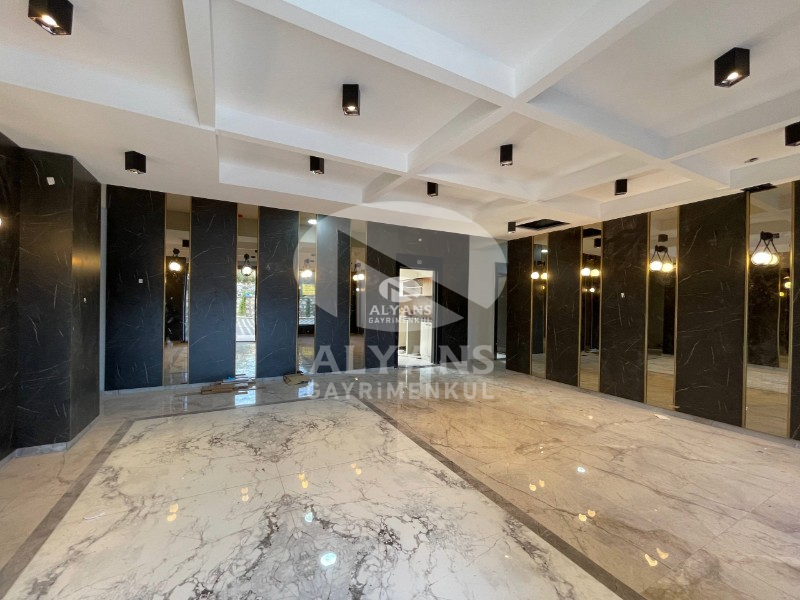 ALYANS'TAN ERDEMLİ'DE YATIRIM DEĞERİ YÜKSEK OTURUMA HAZIR 1+1