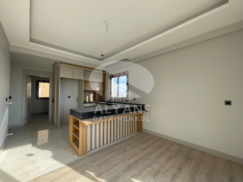 ALYANS'TAN ERDEMLİ'DE YATIRIM DEĞERİ YÜKSEK OTURUMA HAZIR 1+1