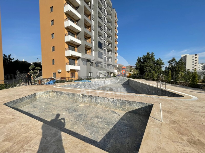 ALYANS'TAN ERDEMLİ'DE YATIRIM DEĞERİ YÜKSEK OTURUMA HAZIR 1+1