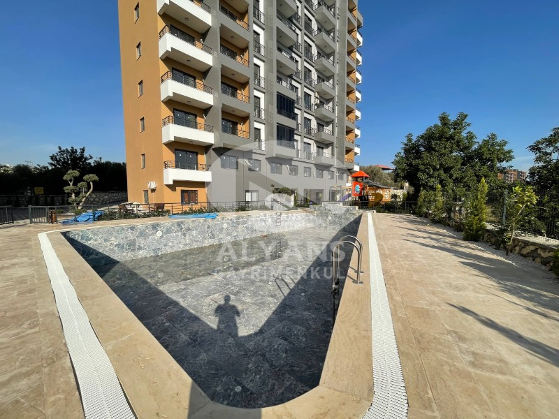 ALYANS'TAN ERDEMLİ'DE YATIRIM DEĞERİ YÜKSEK OTURUMA HAZIR 1+1