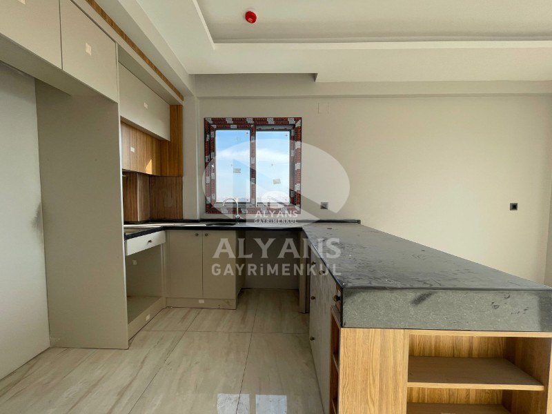 ALYANS'TAN ERDEMLİ'DE YATIRIM DEĞERİ YÜKSEK OTURUMA HAZIR 1+1