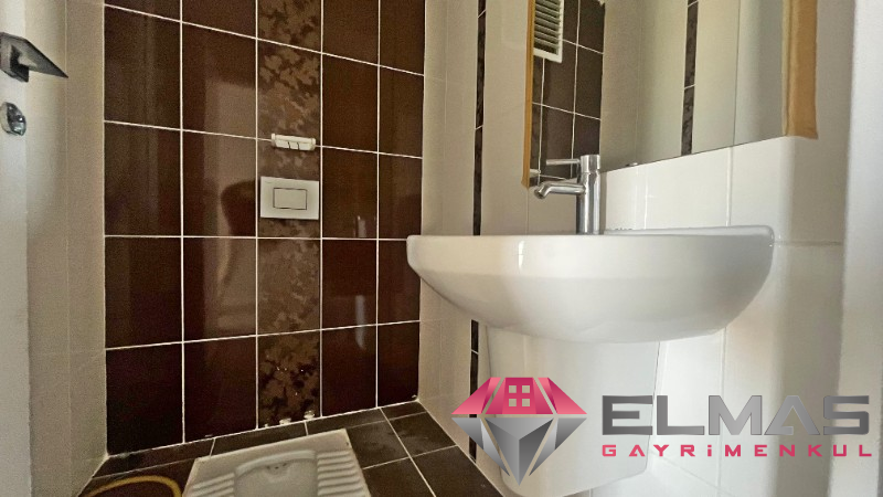 Elmas’tan Yeni Mah’de Deniz Manzaralı Doğalgazlı Geniş Ferah 3+1