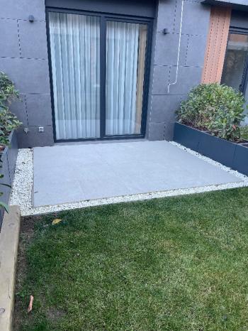 Wen Gayrimenkul den Naturalist Verde Kemerburgaz Projesinde Mobilyalı Kiralık 1+1 Bahçe Katı Daire