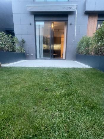 Wen Gayrimenkul den Naturalist Verde Kemerburgaz Projesinde Mobilyalı Kiralık 1+1 Bahçe Katı Daire