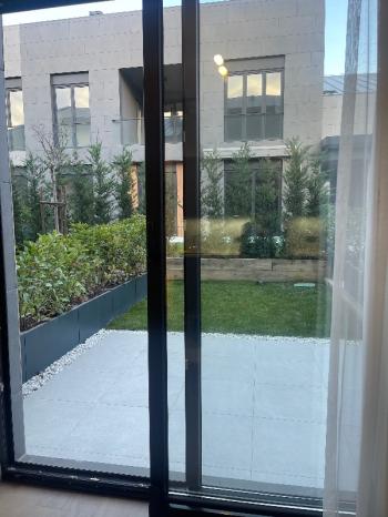 Wen Gayrimenkul den Naturalist Verde Kemerburgaz Projesinde Mobilyalı Kiralık 1+1 Bahçe Katı Daire