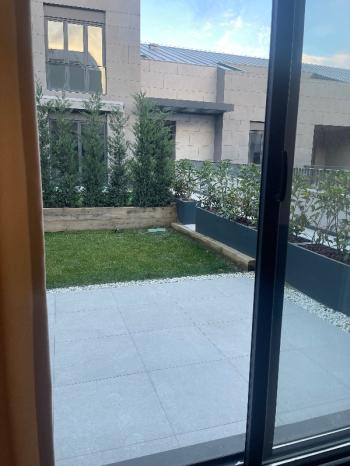 Wen Gayrimenkul den Naturalist Verde Kemerburgaz Projesinde Mobilyalı Kiralık 1+1 Bahçe Katı Daire