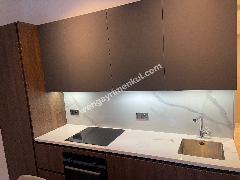 Wen Gayrimenkul den Naturalist Verde Kemerburgaz Projesinde Mobilyalı Kiralık 1+1 Bahçe Katı Daire