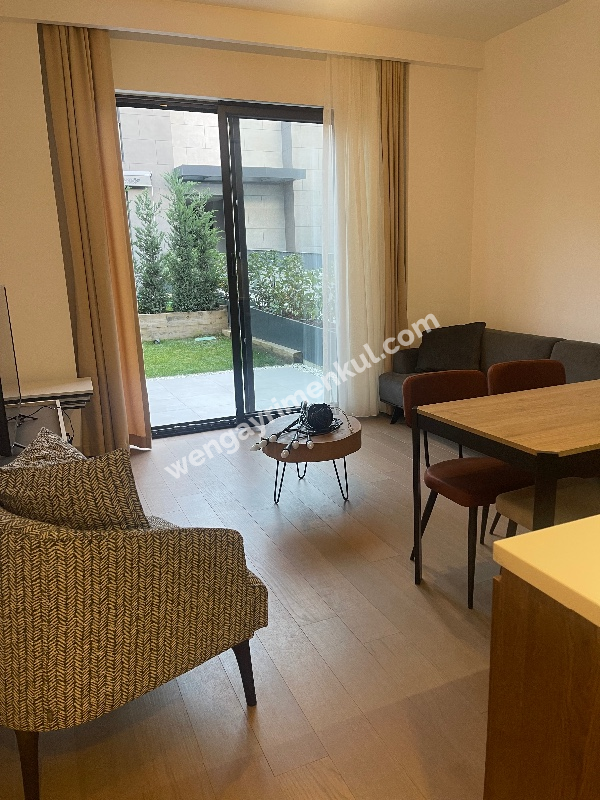 Wen Gayrimenkul den Naturalist Verde Kemerburgaz Projesinde Mobilyalı Kiralık 1+1 Bahçe Katı Daire