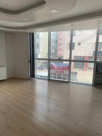 GÜVENAY - ÇORUM ULUKAVAK ADLİYE ARKASI 2+1 KİRALIK OFİS