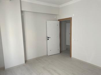 GÜVENAY - ÇORUM ULUKAVAK İSTİKLAL İLKOKULU CİVARI 3+1 SATILIK SIFIR DAİRE 