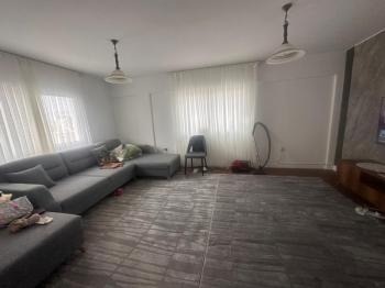 LEFKOŞA KUMSAL'DA  TÜRK MALI  SATILIK DAİRE