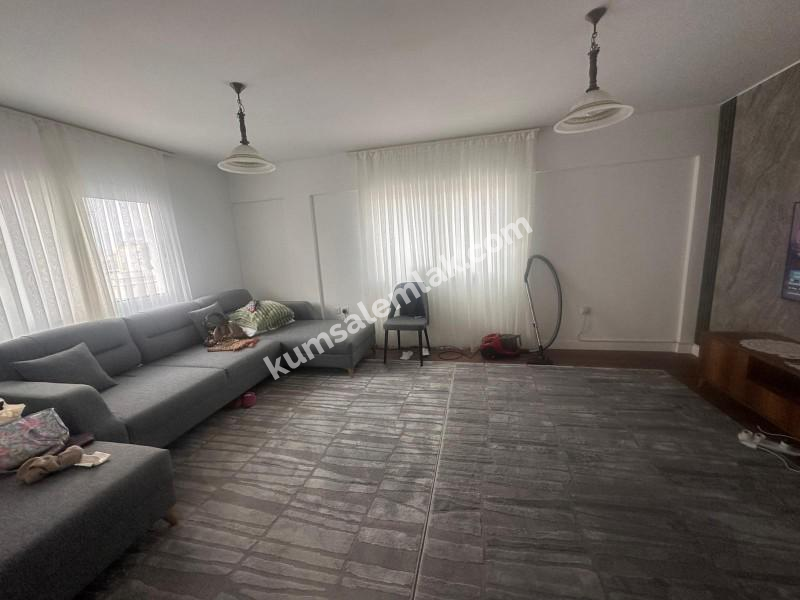 LEFKOŞA KUMSAL'DA  TÜRK MALI  SATILIK DAİRE