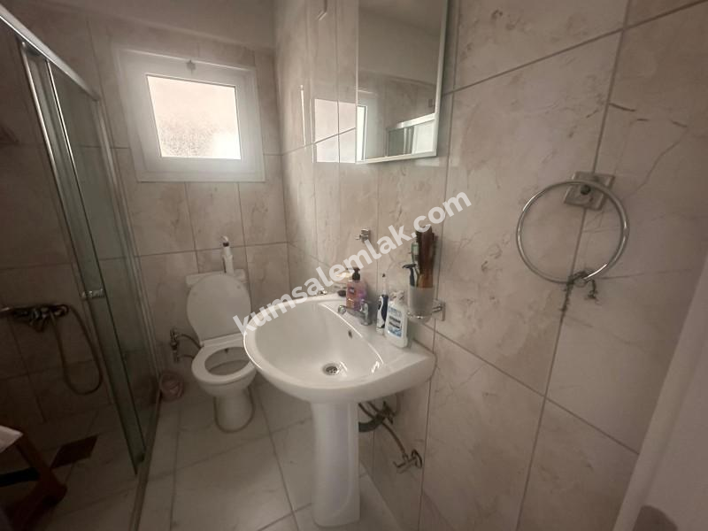 LEFKOŞA KUMSAL'DA  TÜRK MALI  SATILIK DAİRE