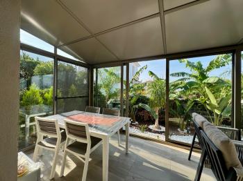 KKTC Girne Lapta Bölgesinde Satılık Eşyalı 3+1 Villa