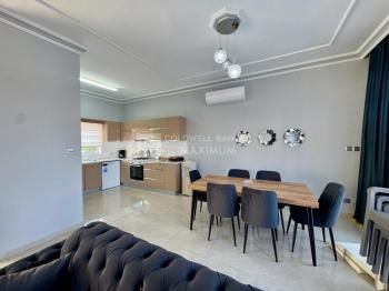 KKTC Girne Esentepe Bölgesinde Full Eşyalı Satılık Havuzlu 3+1 Villa