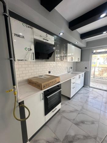 AFYON ÜÇOK EMLAKTAN FATİH MAH SATILIK SIFIR LÜX 3+1 DAİRELER