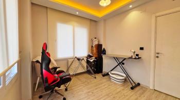 Elmas’tan 75.Yıl Mh’de Deniz Manzaralı Cepheleri Açık Ferah 3+1