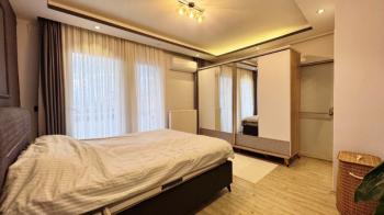 Elmas’tan 75.Yıl Mh’de Deniz Manzaralı Cepheleri Açık Ferah 3+1