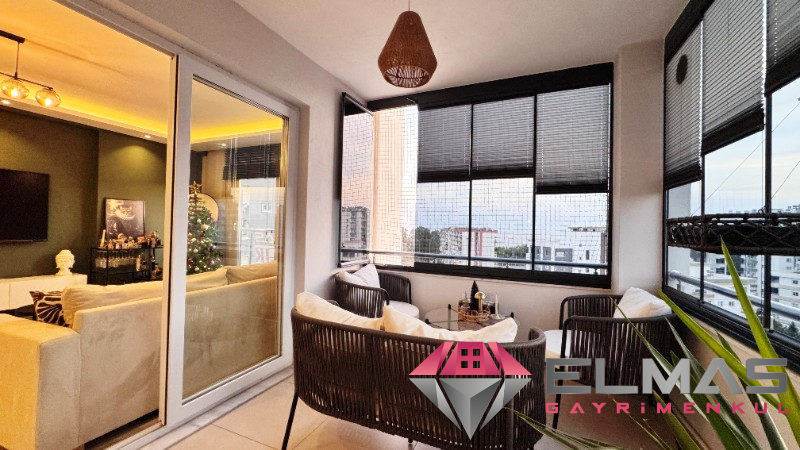 Elmas’tan 75.Yıl Mh’de Deniz Manzaralı Cepheleri Açık Ferah  3+1