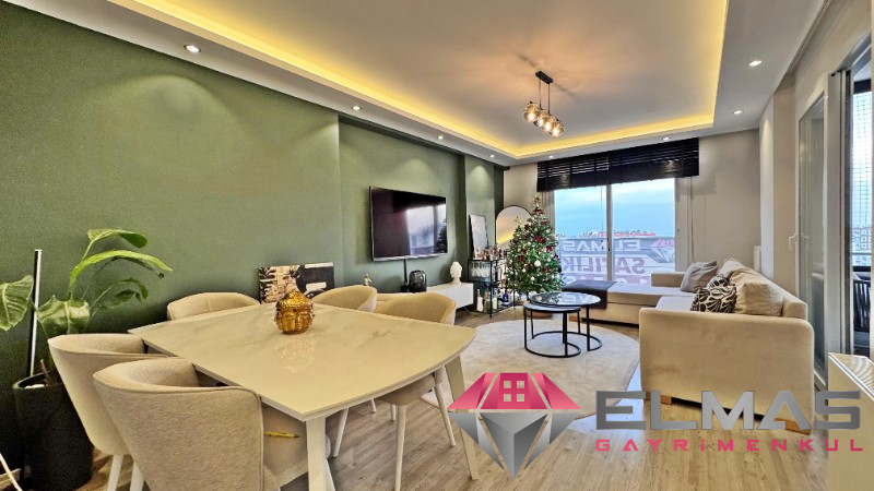 Elmas’tan 75.Yıl Mh’de Deniz Manzaralı Cepheleri Açık Ferah  3+1