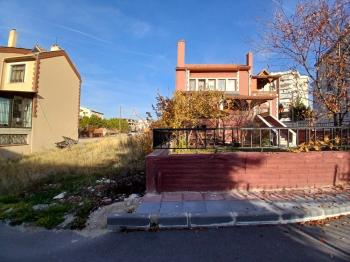 GÜVENAY - ÇORUM BİNEVLERDE PINAR KOLEJİ CİVARI 8+1 SATILIK VİLLA
