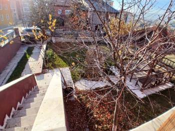 GÜVENAY - ÇORUM BİNEVLERDE PINAR KOLEJİ CİVARI 8+1 SATILIK VİLLA