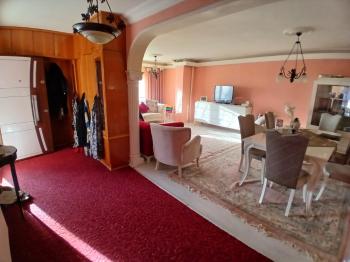 GÜVENAY - ÇORUM BİNEVLERDE PINAR KOLEJİ CİVARI 8+1 SATILIK VİLLA
