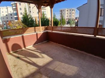 GÜVENAY - ÇORUM BİNEVLERDE PINAR KOLEJİ CİVARI 8+1 SATILIK VİLLA