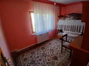 GÜVENAY - ÇORUM BİNEVLERDE PINAR KOLEJİ CİVARI 8+1 SATILIK VİLLA
