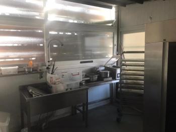 Lefkoşa Merkez'de Köşlüçiflik Bölgesin'de Restorant ve Cafe Olarak Çalıştırılmaya Hazır Mekan