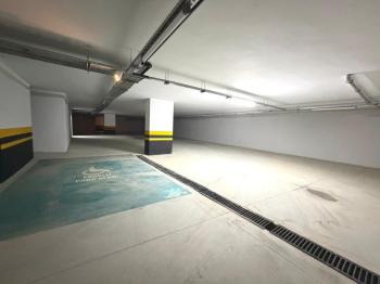 Kıbrıs Girne Karakum Akacan Cruise Sitesinde Satılık Havuz Manzaralı 2+1 Daire