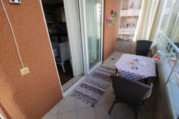 ASLAN'DAN MERKEZİ KONUMDA 4 CEPHELİ, 280 M2, ORJİNAL 4+1 DAİRE