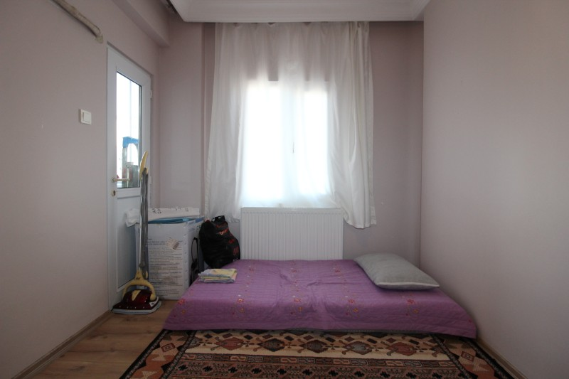 ASLAN' DAN MENDERES'TE SİTE İÇİ, FULL YAPILI, DOĞALGAZLI 3+1 DAİRE