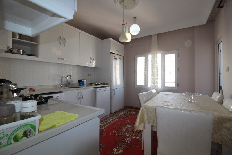 ASLAN' DAN MENDERES'TE SİTE İÇİ, FULL YAPILI, DOĞALGAZLI 3+1 DAİRE