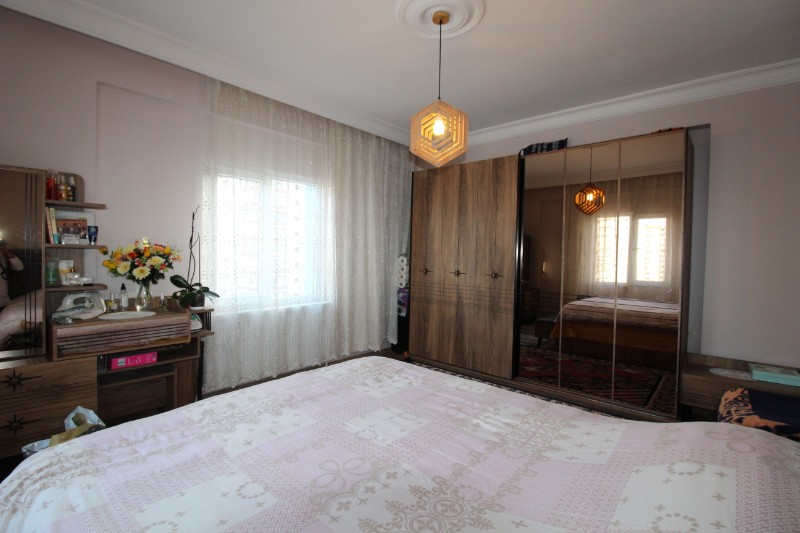 ASLAN' DAN MENDERES'TE SİTE İÇİ, FULL YAPILI, DOĞALGAZLI 3+1 DAİRE