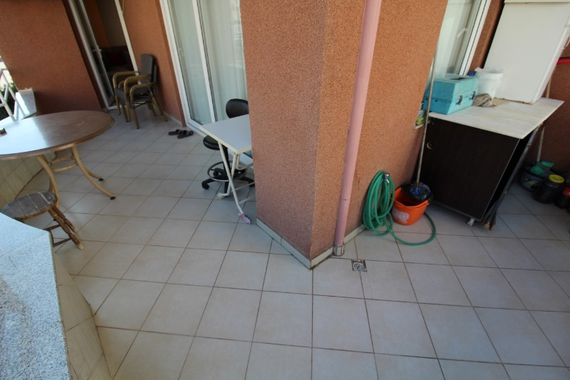 ASLAN'DAN MERKEZİ KONUMDA 4 CEPHELİ, 280 M2, ORJİNAL 4+1 DAİRE