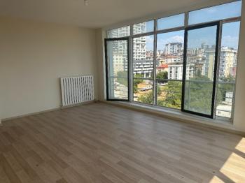 KARTAL PETROLİŞ’TE SIFIR, LÜKS 3+1 – EBEVEYN BANYOLU, KAPALI OTOPARKLI, HAVUZLU SİTEDE