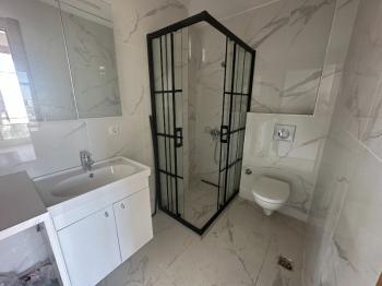 KARTAL PETROLİŞ’TE SIFIR, LÜKS 3+1 – EBEVEYN BANYOLU, KAPALI OTOPARKLI, HAVUZLU SİTEDE