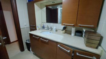 FİNANS MERKEZİNE YAKIN GÜVENLİKLİ SİTEDE ARA KAT 