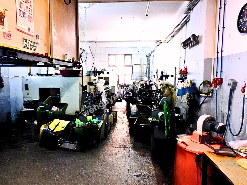 	İŞKENT SANAYİ SİTESİNDE D BLOKTA FIRSAT DÜKKAN