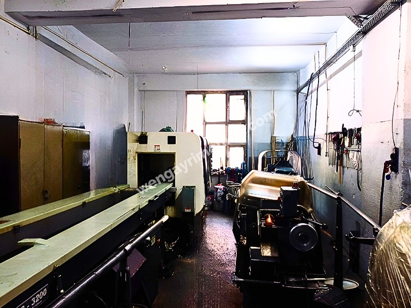 	İŞKENT SANAYİ SİTESİNDE D BLOKTA FIRSAT DÜKKAN