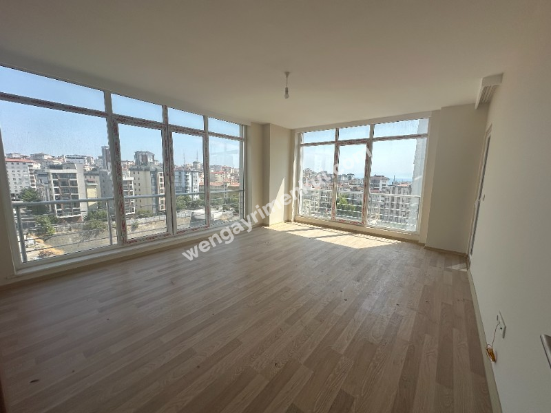 KARTAL PETROLİŞ’TE SIFIR, LÜKS 3+1 – EBEVEYN BANYOLU, KAPALI OTOPARKLI, HAVUZLU SİTEDE